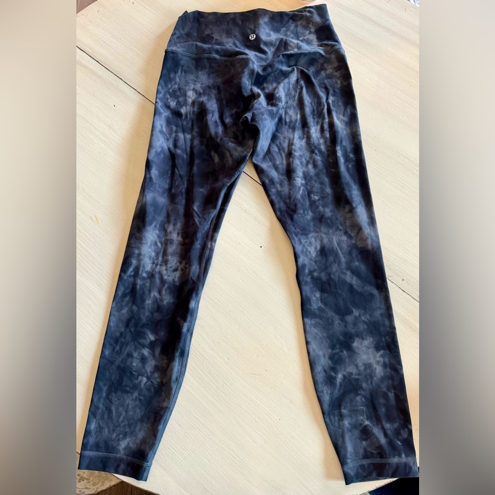 Diamond Dye Pitch Grey Graphite Grey align lululemon leggings size 8